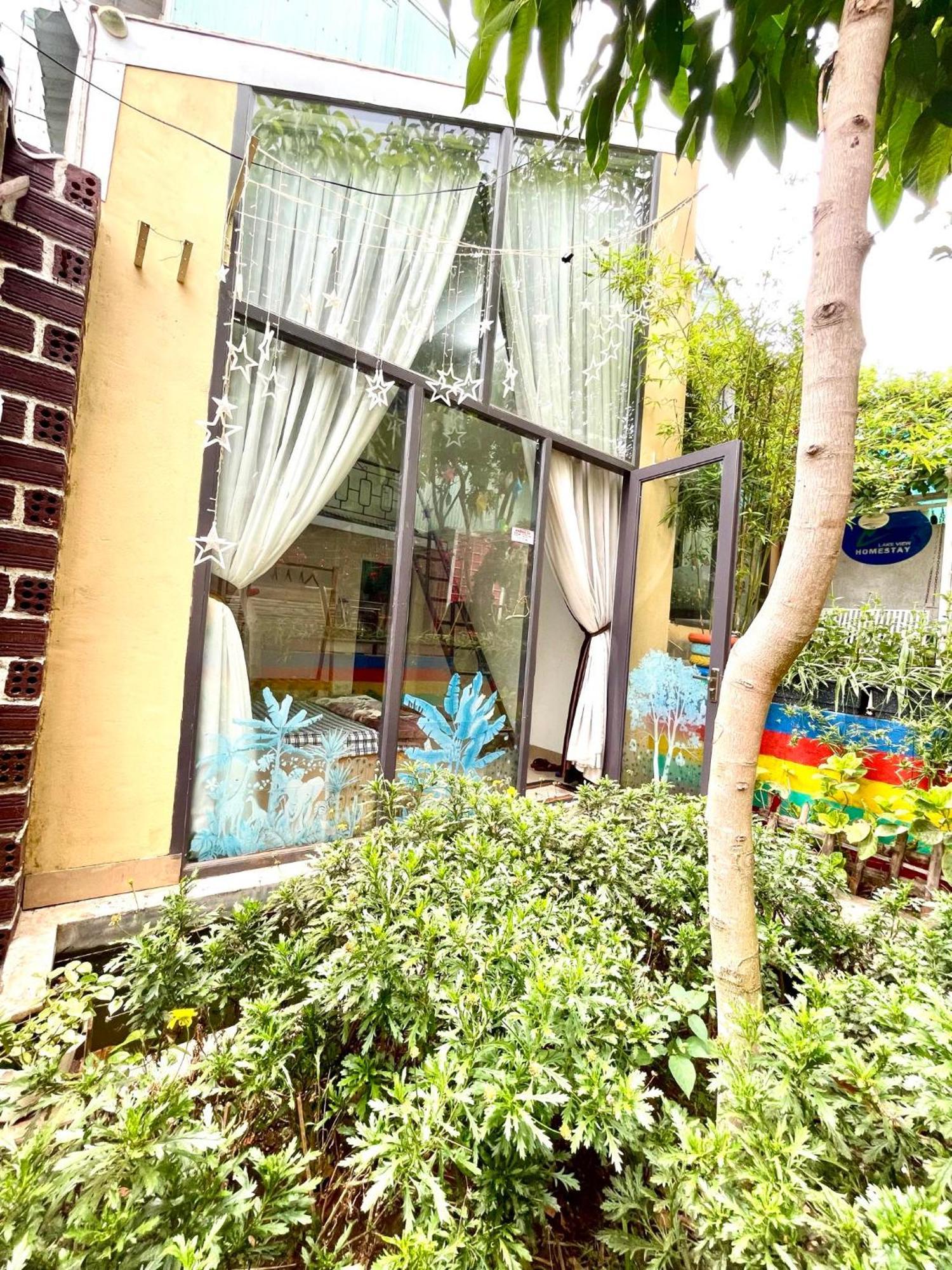 Lake View Homestay Pleiku Zewnętrze zdjęcie